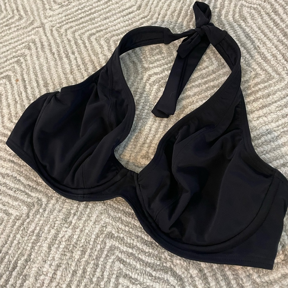 Sunsets Muse Halter Bikini Top Black